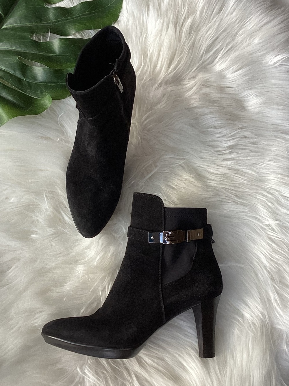 Aquatalia Weatherproof Black Suede High Heel Ankle Boots Size 9